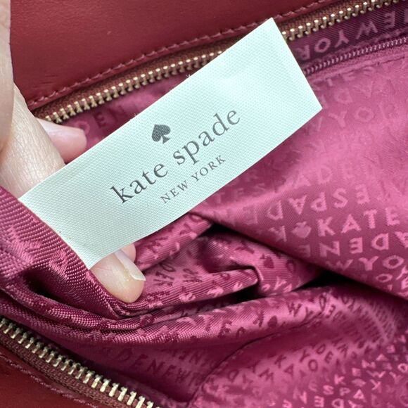 Kate Spade Margareta Penn Place XL Tote Leather Bag Train Car Red Good Condition - Picture 11 of 13